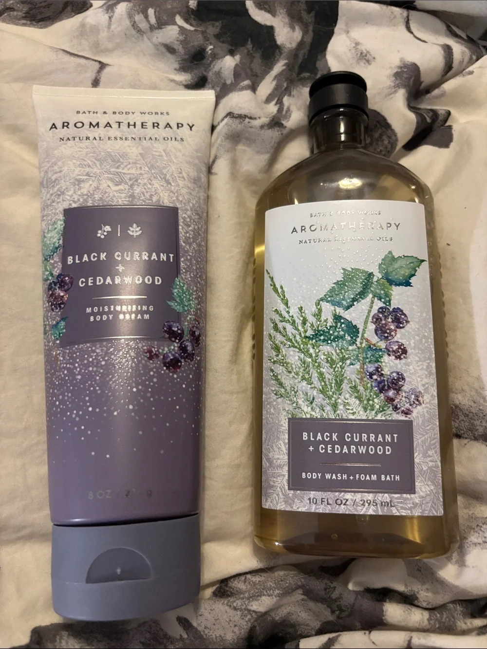 Bath and body works black current and cedarwood aromatherapy set
